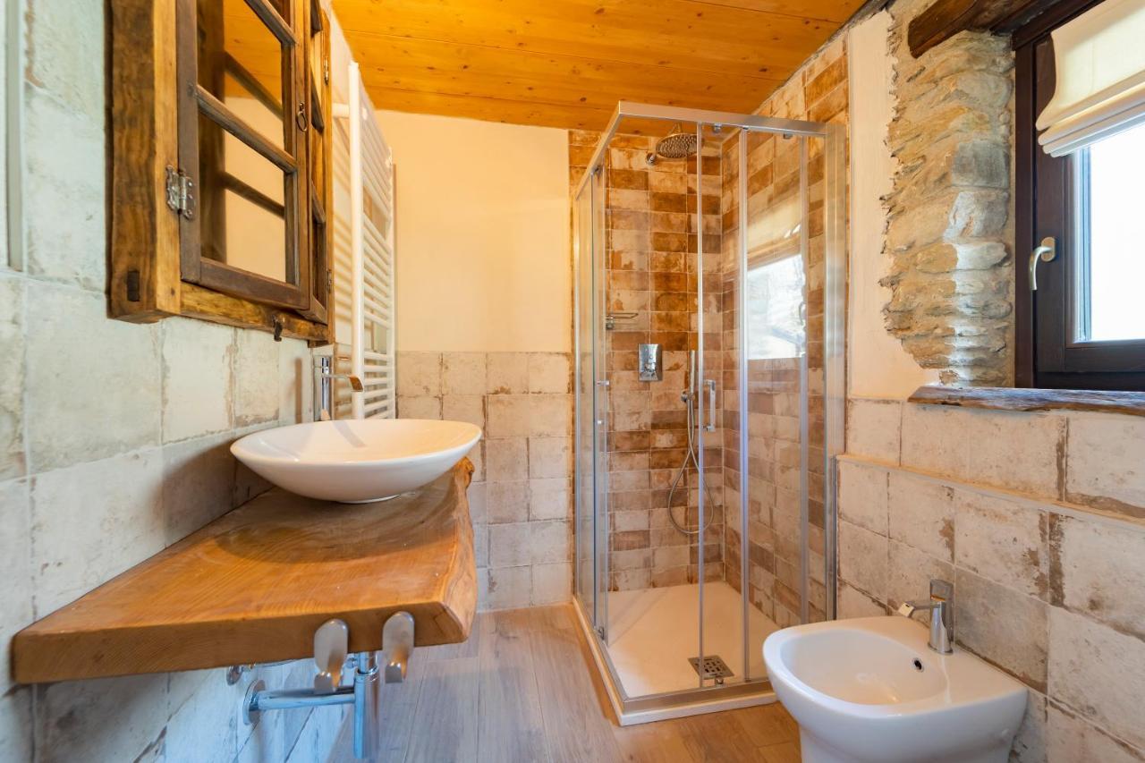 Country House Le Gaie Allegre Villar San Costanzo Dış mekan fotoğraf
